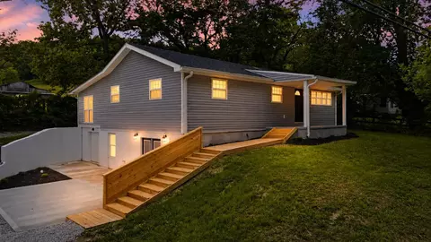 143 Mason Lake Rd, Berea, KY 40403