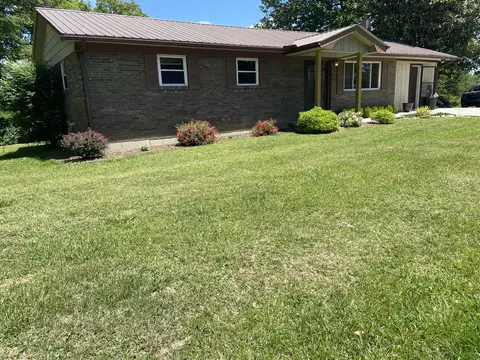 182 Fanchester Hts, Whitley City, KY 42653