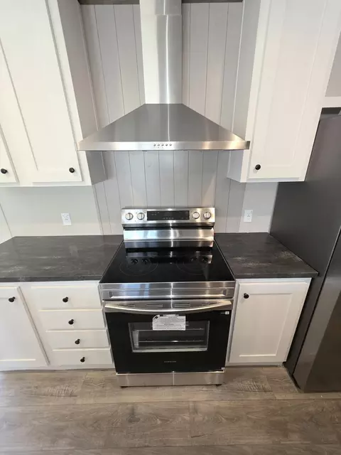 Kitchen - 3986 Highway 830, Gray, KY 40734 photo 3 of 6