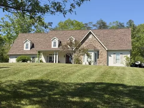 78 Lower Hatcher Creek Rd, Stanton, KY 40380