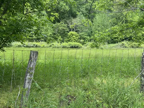 00 Jacks Creek Rd, Oneida, KY 40972