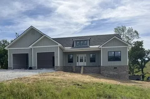 545 Boones Creek Rd, Lancaster, KY 40444
