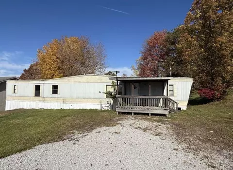 998 Somerset Rd, London, KY 40741