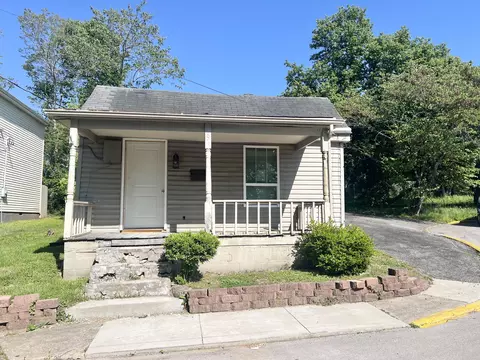 870 Lylesville St, Paris, KY 40361