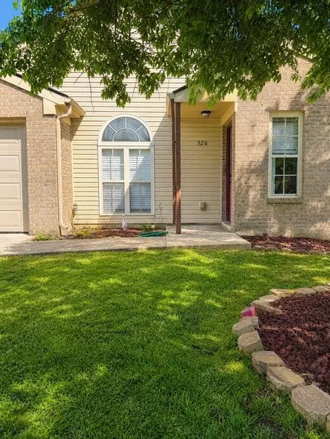 326 Douglas Ct, Richmond, KY 40475