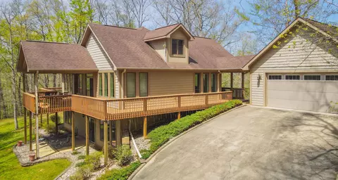 450 White Oak Dr, Nancy, KY 42544