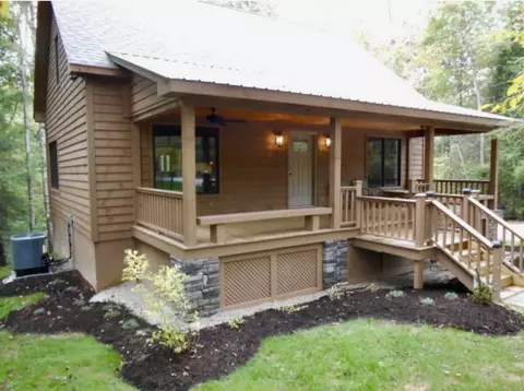 73 Kestrel Dr, Wellington, KY 40387