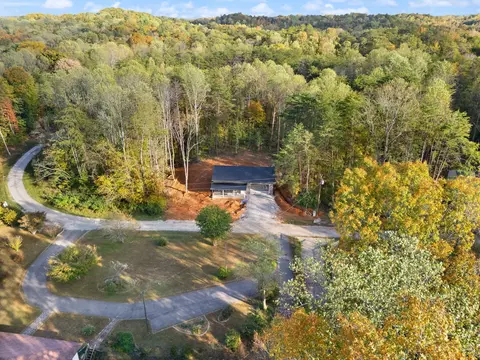 View/Area - 185 Pine Tree Rd, Nancy, KY 42544 photo 2 of 3