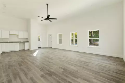 Living - 185 Pine Tree Rd, Nancy, KY 42544 photo 3 of 3