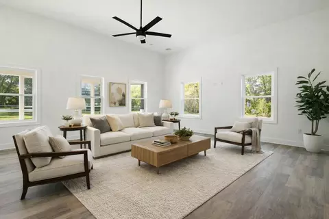 Living - 185 Pine Tree Rd, Nancy, KY 42544 photo 1 of 3