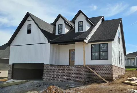 417 Krauss Dr, Nicholasville, KY 40356