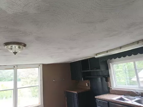 Kitchen - 2933 Ky Route-1092, Flat Gap, KY 41219 photo 1 of 1