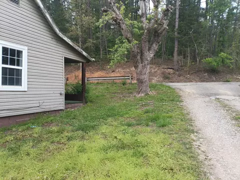 Exterior - 2933 Ky Route-1092, Flat Gap, KY 41219 photo 3 of 9