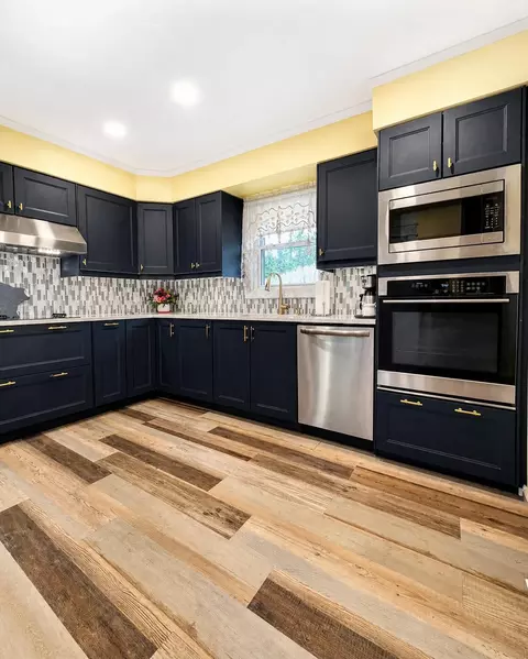 Kitchen - 85 Mary Ann Dr, Gray, KY 40734 photo 1 of 5