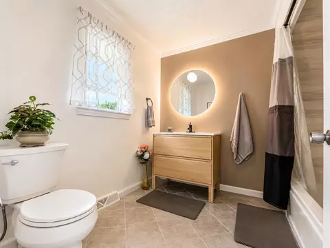 Bath - 85 Mary Ann Dr, Gray, KY 40734 photo 1 of 5
