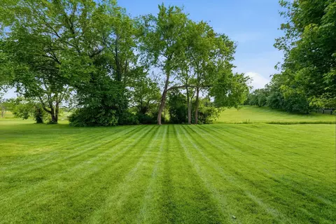 Exterior - 102 Cherry Hill Dr, Georgetown, KY 40324 photo 19 of 21