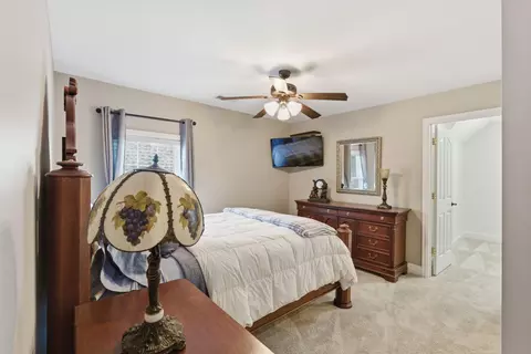 Bedroom - 102 Cherry Hill Dr, Georgetown, KY 40324 photo 5 of 9