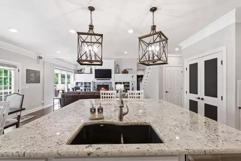 Kitchen - 102 Cherry Hill Dr, Georgetown, KY 40324 photo 6 of 12