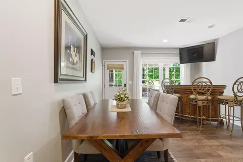 Dining - 102 Cherry Hill Dr, Georgetown, KY 40324 photo 10 of 13