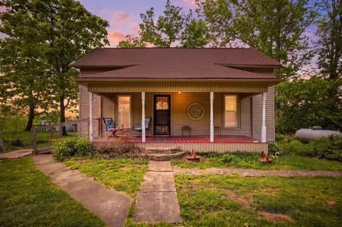 1087 Searcy School Rd, Lawrenceburg, KY 40342