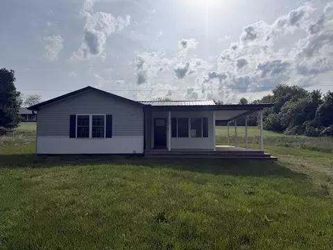 3886 N Stepstone Rd, Owingsville, KY 40360