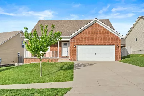 3002 Thorntree Ln, Lawrenceburg, KY 40342
