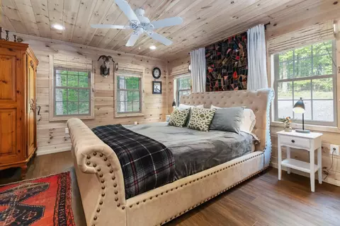 Bedroom - 280 Timber Ridge Rd, Nancy, KY 42544 photo 1 of 13