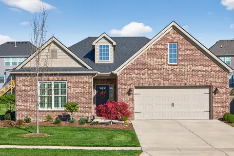 6153 Grey Oak Ln, Nicholasville, KY 40356
