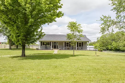 337 Collins Rd, Paris, KY 40361