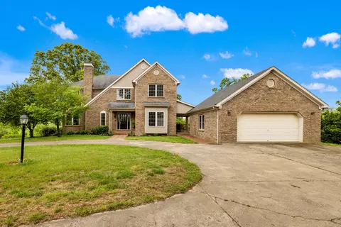 5108 Fords Mill Rd, Versailles, KY 40383