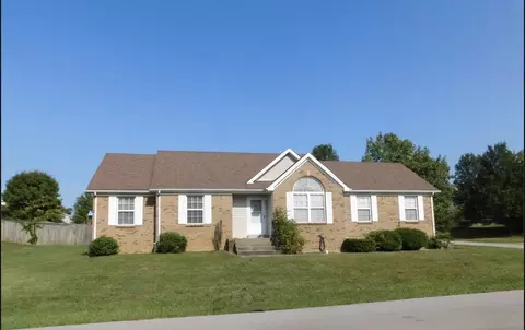 100 Harp Ct, Georgetown, KY 40324