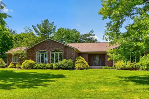 3122 Georgetown Rd, Paris, KY 40361