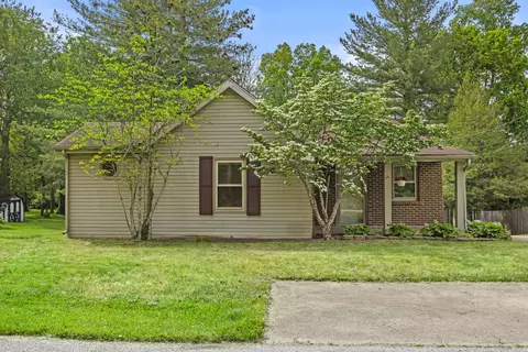 327 Smith St, Midway, KY 40347