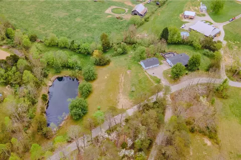 730 Ticky Fork Rd, Ravenna, KY 40472
