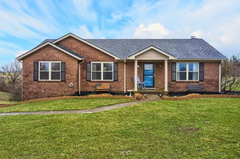 121 Mockingbird Hill Dr, Richmond, KY 40475