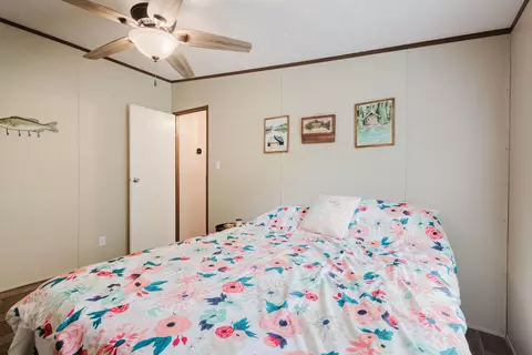 Bedroom - 584 Casey Rd, Corbin, KY 40701 photo 10 of 10