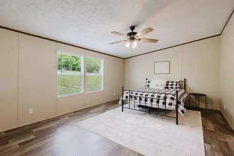 Bedroom - 584 Casey Rd, Corbin, KY 40701 photo 1 of 10