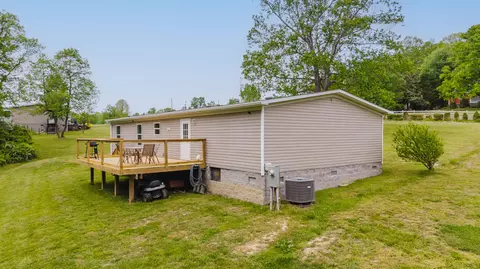 Exterior - 584 Casey Rd, Corbin, KY 40701 photo 7 of 9