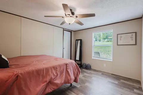 Bedroom - 584 Casey Rd, Corbin, KY 40701 photo 5 of 10