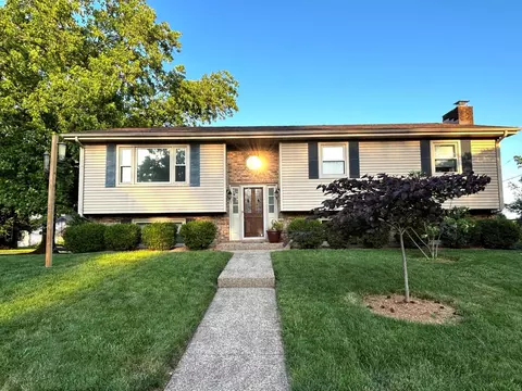 4564 Prince Albert Way, Lexington, KY 40515