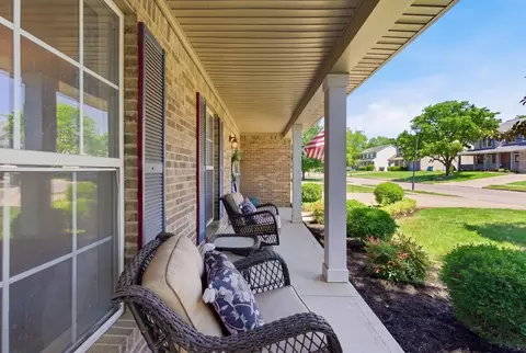 Exterior - 217 Redding Rd, Georgetown, KY 40324 photo 6 of 10