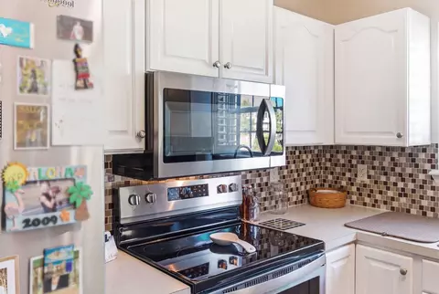 Kitchen - 217 Redding Rd, Georgetown, KY 40324 photo 5 of 5