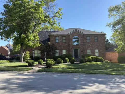 4686 Laurelwood Dr, Lexington, KY 40515