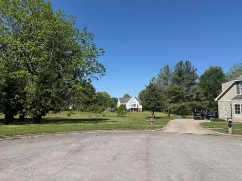 111 Poppy Ct, Danville, KY 40422