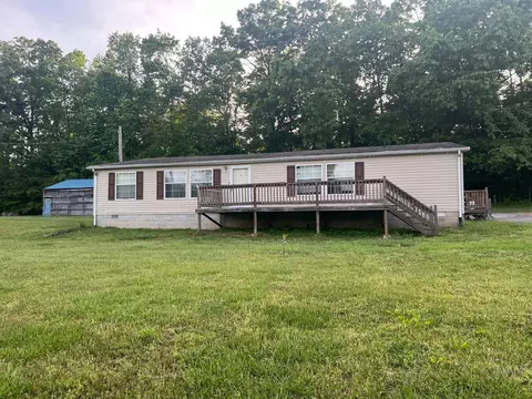 905 Division Rd, Albany, KY 42602