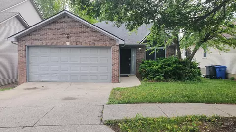 4477 Hartland Pkwy, Lexington, KY 40515