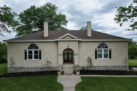 1678 Little Hickman Rd, Nicholasville, KY 40356