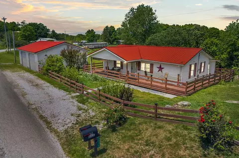 4590 County Road 1002, West Liberty, KY 41472