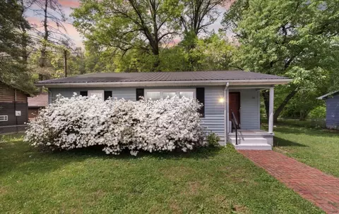 34 Woodcrest Dr, Hazard, KY 41701