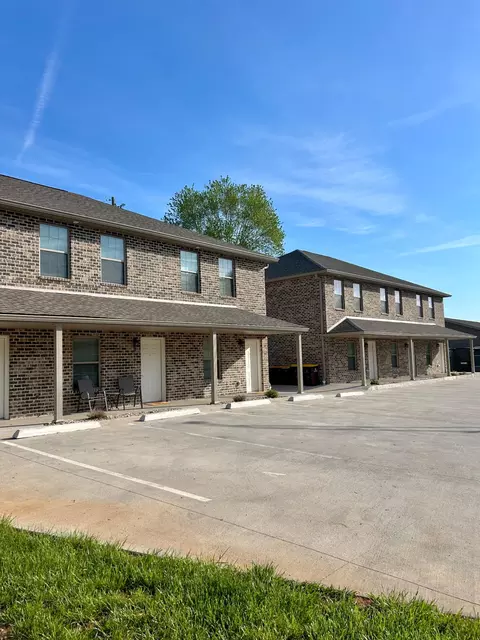192 Fairway Ln, Somerset, KY 42503